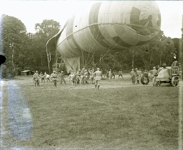 Box 09 Image 01.jpg